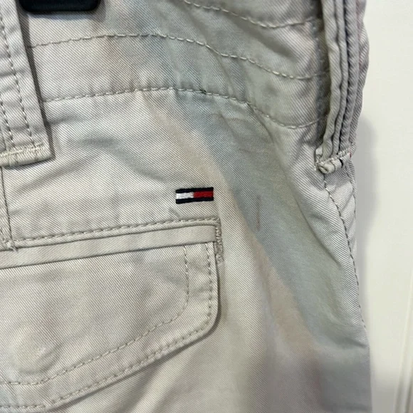 Tommy Hilfiger khaki cargo shorts size36 great condition super soft comfortable - Picture 5 of 14